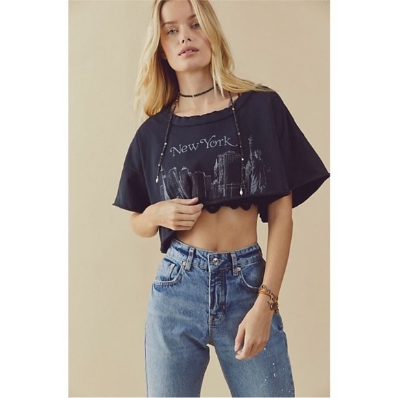 Free People X Vintage Souls Destination Extreme New York Crop Top - Picture 2 of 8